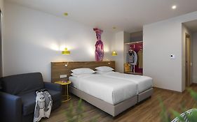 Ibis Styles Athens Routes